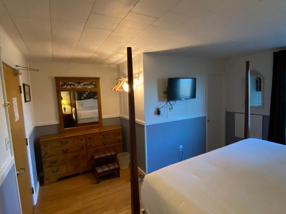 Bromley View Inn Bondville Eksteriør bilde