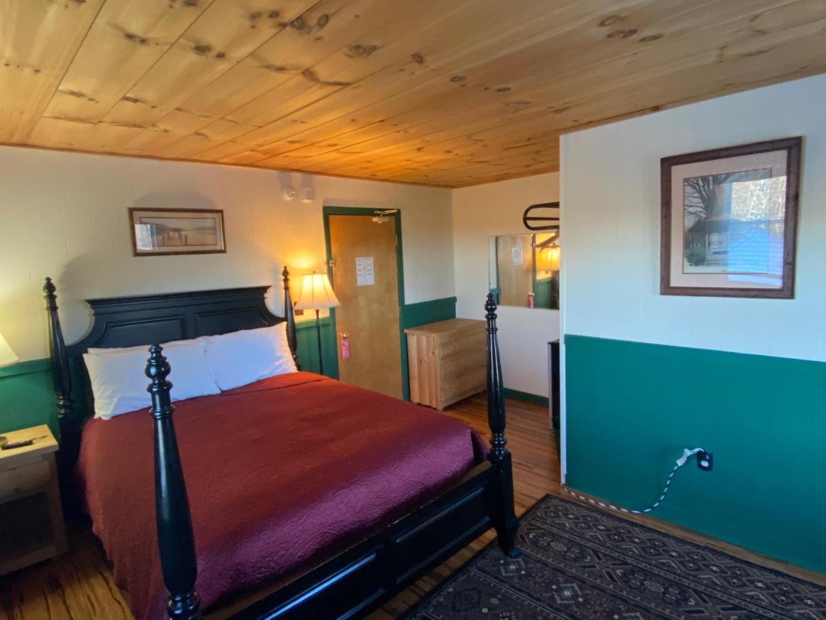 Bromley View Inn Bondville Eksteriør bilde